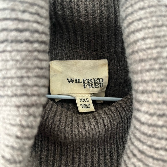 WILFRED FREE Long Knit Bianca Sweater Dress (xxs) - Picture 3 of 3